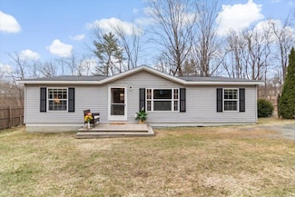 225 N Pownal Rd, North Pownal, VT 05260