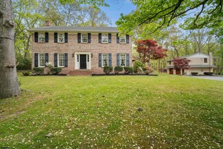 634 S 8th Ave, Galloway, NJ 08205