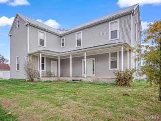 110 N Park St, Hecker, IL 62248