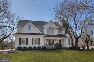 11 Seminole Rd, Skillman, NJ 08558