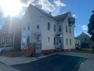 63 Lafayette St, Rochester, NH 03867