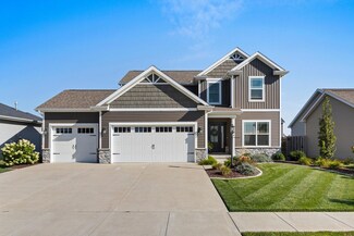 304 London Way, Savoy, IL 61874