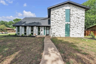 3837 Kimball Ridge Dr, Dallas, TX 75233