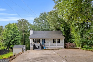 5480 Apache Trail, Gainesville, GA 30506