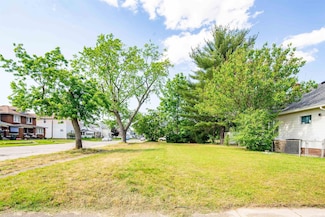 1823 Sibley Ave, South Bend, IN 46628