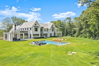 24 Thunder Mountain Rd, Greenwich, CT 06831