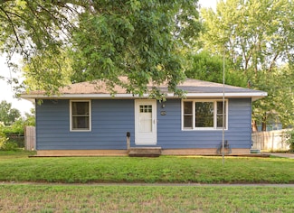 823 34th St SW, Wyoming, MI 49509