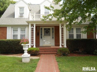 217 Main St, Franklin, IL 62638