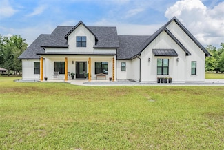 17566 Hyland Ln, Dade City, FL 33523