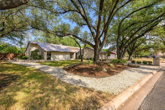 10923 Preston Trails Dr, Austin, TX 78747