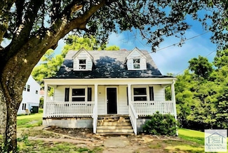 1350 Rivermont Heights, Martinsville, VA 24112