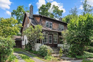 18 Elm Place, Hastings On Hudson, NY 10706