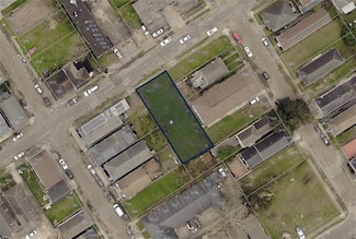 2914 Danneel St, New Orleans, LA 70115