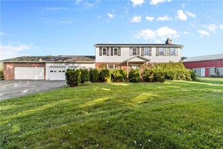 2480 Ridge Rd, Ontario, NY 14519