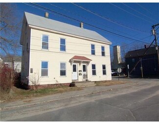 6 Union St, Lisbon, ME 04252