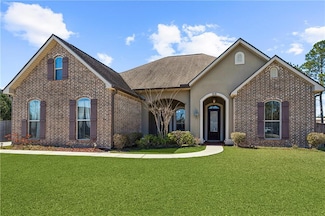 125 Pine Creek Dr, Madisonville, LA 70447