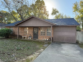 104 Math Ln, Roland, OK 74954