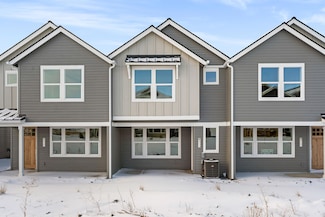 4233 SW 39th St Unit Lot 147, Redmond, OR 97756