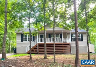 2 Laurel Ln, Palmyra, VA 22963
