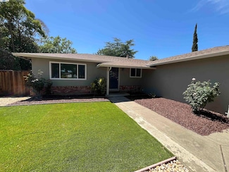 677 Wall St, Livermore, CA 94550