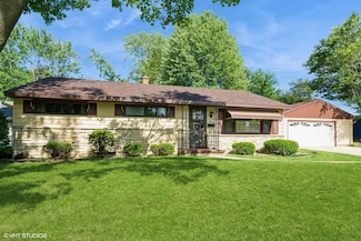 610 Seitz Ave, Mayville, WI 53050