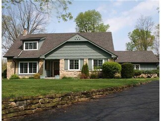 6840 Chaucer Ct, Indianapolis, IN 46220