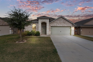 227 Reagor Dr, Taylor, TX 76574