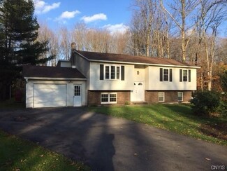 54 Woodview Dr, Parish, NY 13131