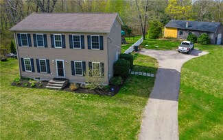 455 Yawgoo Valley Rd, Exeter, RI 02822
