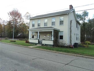 222 S 3rd St, West Newton, PA 15089