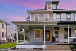 110 Monroe St, Denver, PA 17517