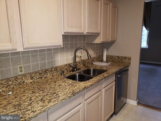 917 Columbia Ave Unit 613, Lancaster, PA 17603