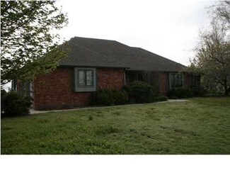 11110 S Haven Rd, Haven, KS 67543