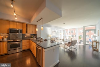 1025 1st St SE Unit 611, Washington, DC 20003