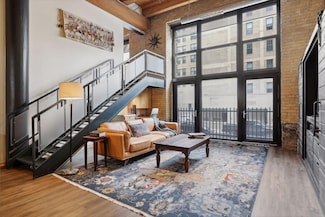 406 Wacouta St Unit 103, Saint Paul, MN 55101