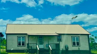 825 Oaks Crossing Rd, Mineral Wells, TX 76067