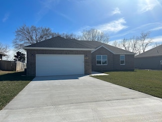 306 Payton St, Monett, MO 65708