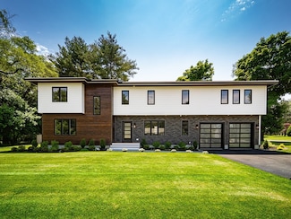 1 Liberty St, Natick, MA 01760