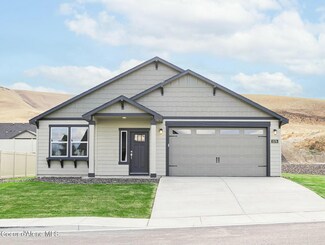 13794 N Apex Way, Hayden, ID 83835