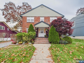 114 Ackerman Ave, Ridgewood, NJ 07450