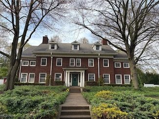 225 21st St NW, Canton, OH 44709