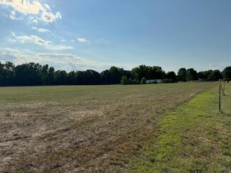 109 Mother Nature Village, Clarksville, VA 23927