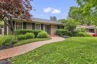 309 Greenbriar Rd, Lexington, KY 40503