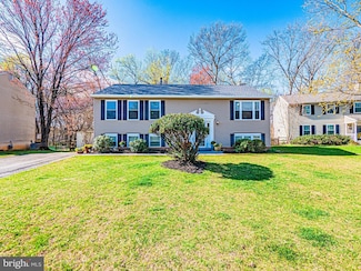 19509 Ridge Heights Dr, Gaithersburg, MD 20879