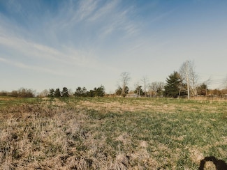 1000 Cordy Ln, Lawrenceburg, KY 40342