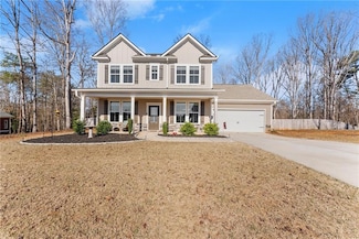 332 Waterford Cir, Cornelia, GA 30531