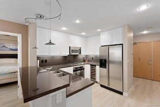 850 Beech St Unit 701, San Diego, CA 92101