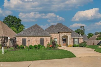 243 Acadiana Creek Dr, Shreveport, LA 71106