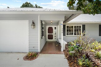 756 SW Rustic Cir, Stuart, FL 34997