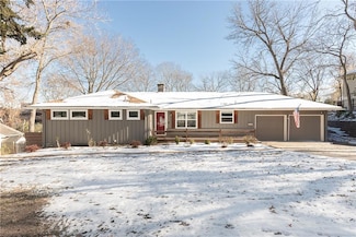 9325 Madison Ave, Kansas City, MO 64114